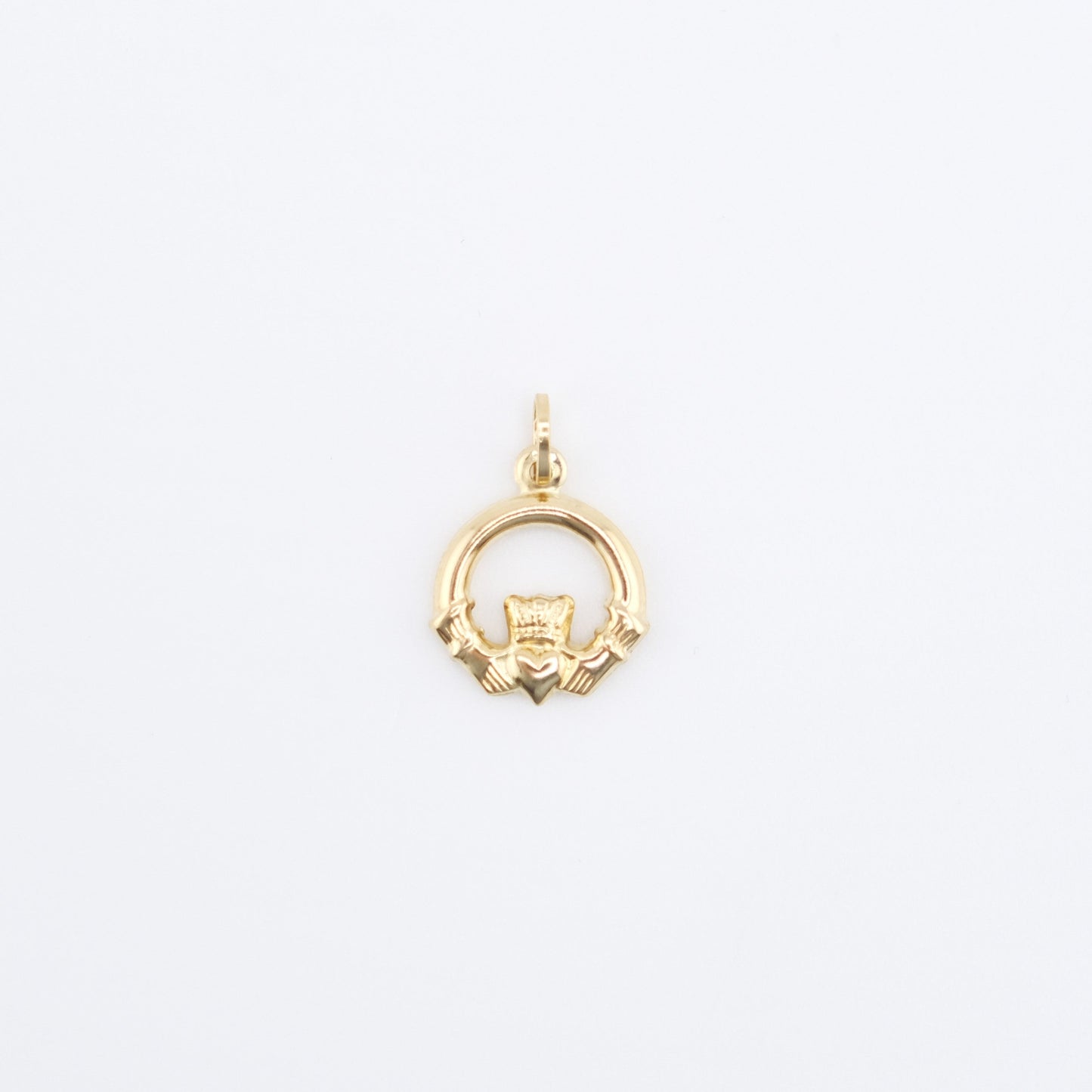 9ct Claddagh Pendant