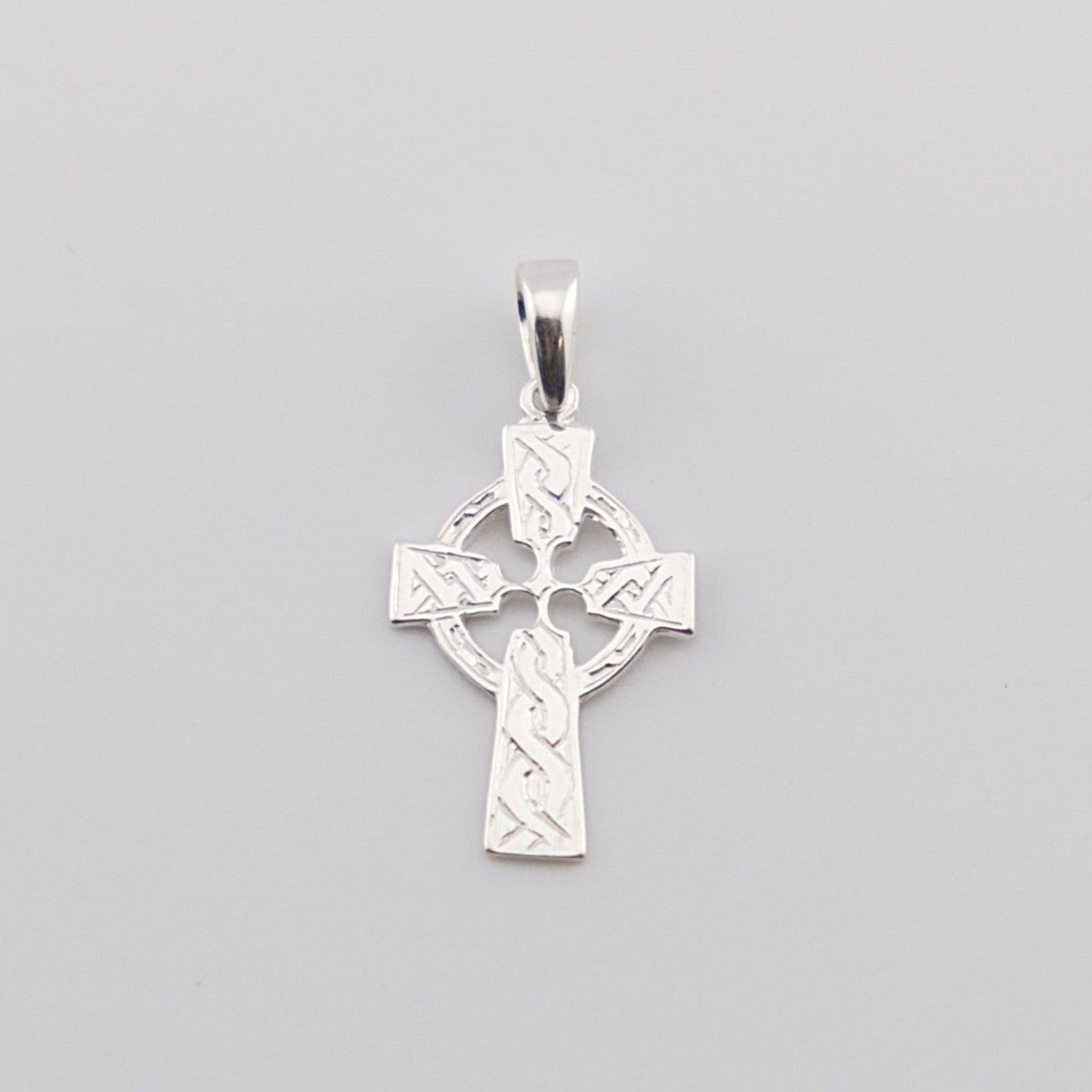 21mm Celtic Cross Twist