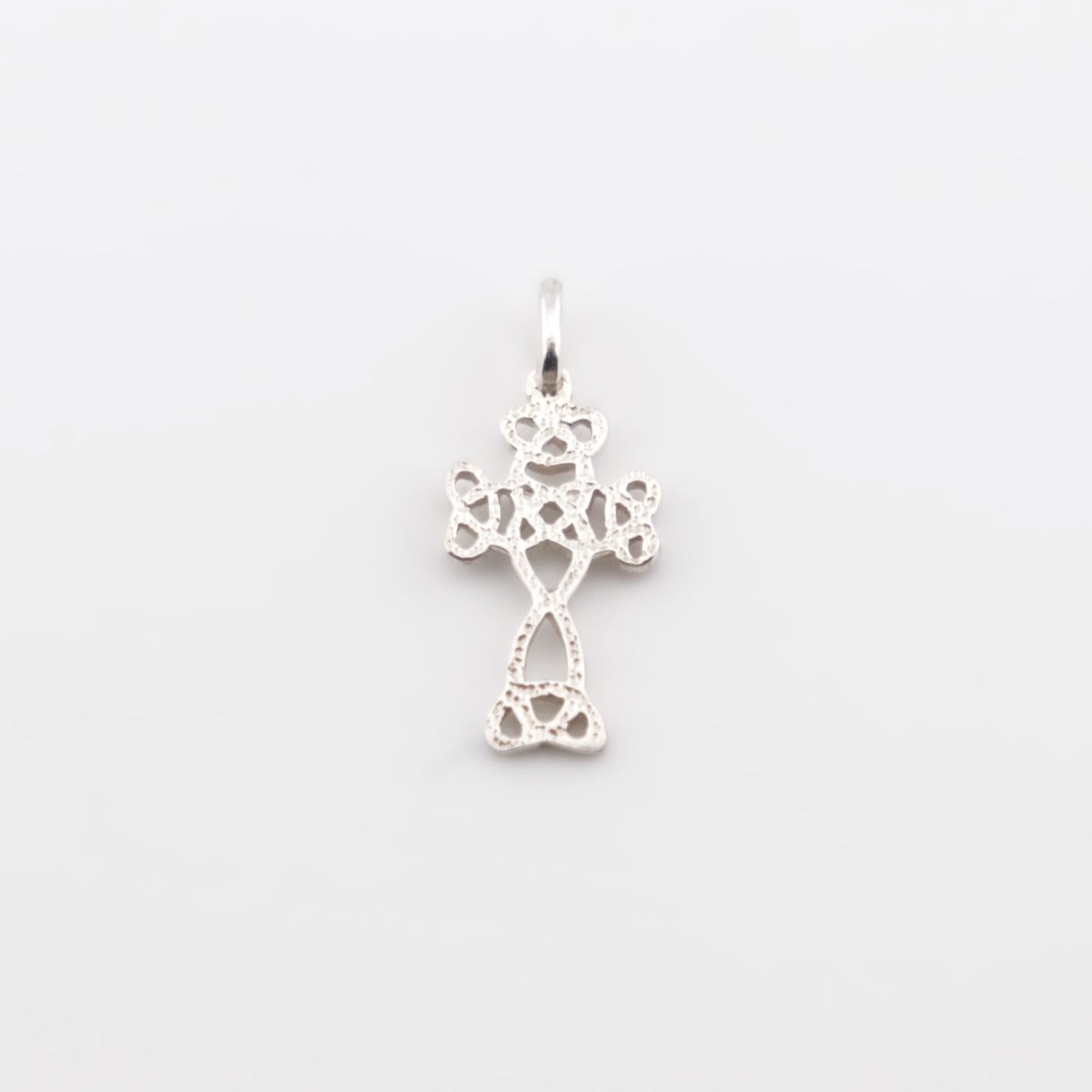 20mm Celtic Cross Knots