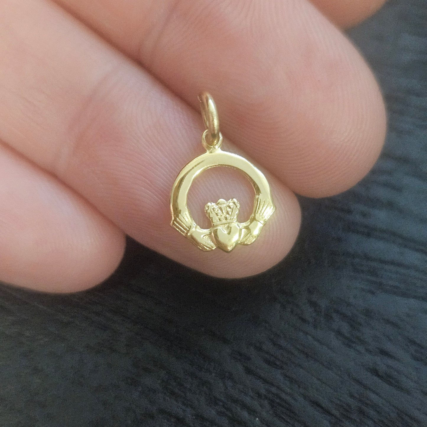 14ct Small Claddagh