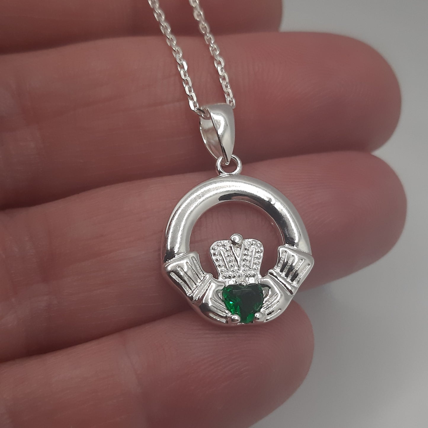 Claddagh Green Cz