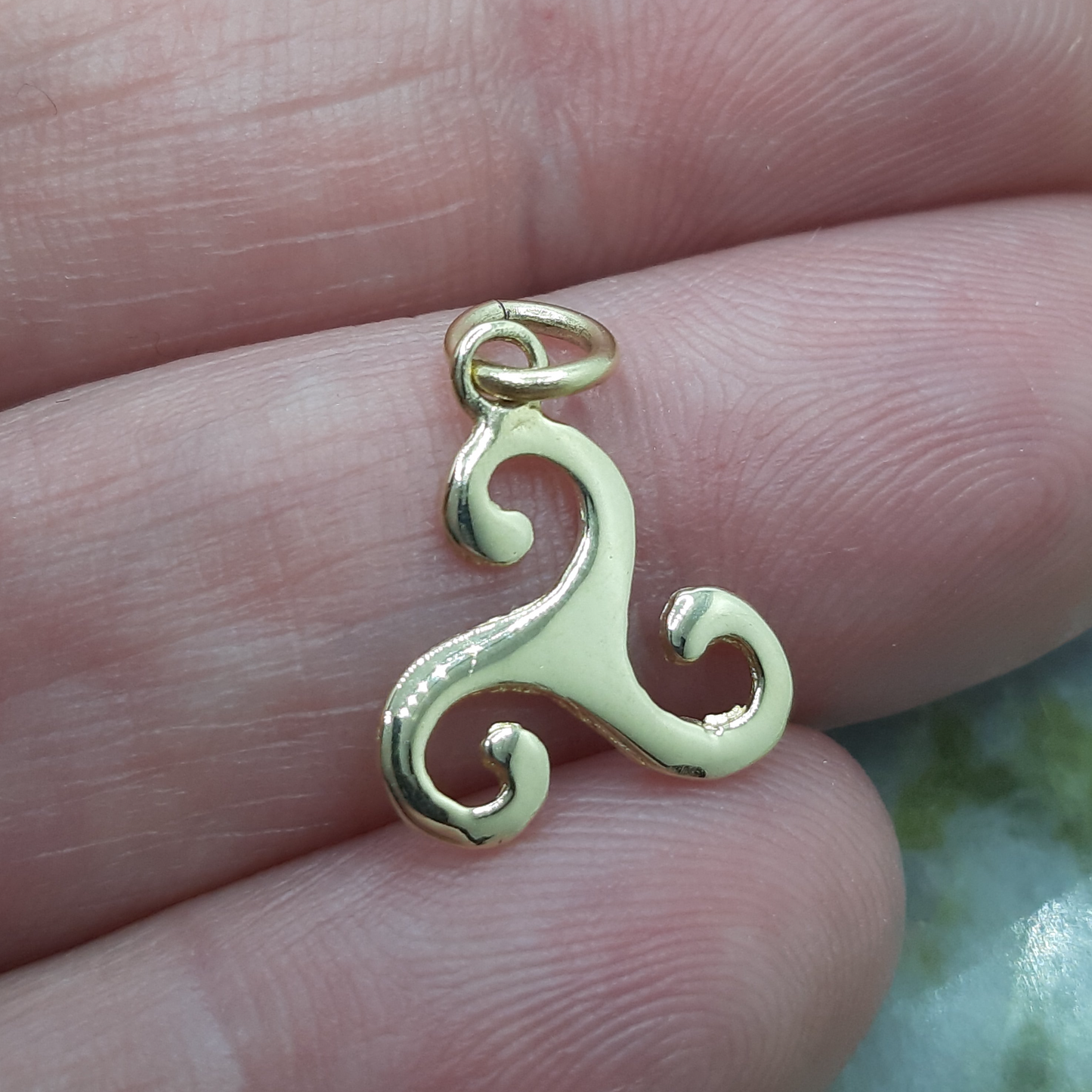 9ct Spiral