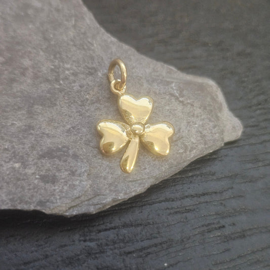 14ct Shamrock Dot